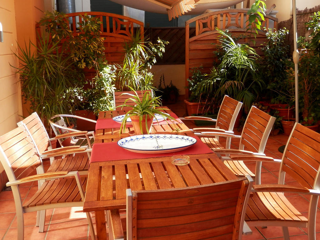 Barcelona Central Garden Hostal Экстерьер фото
